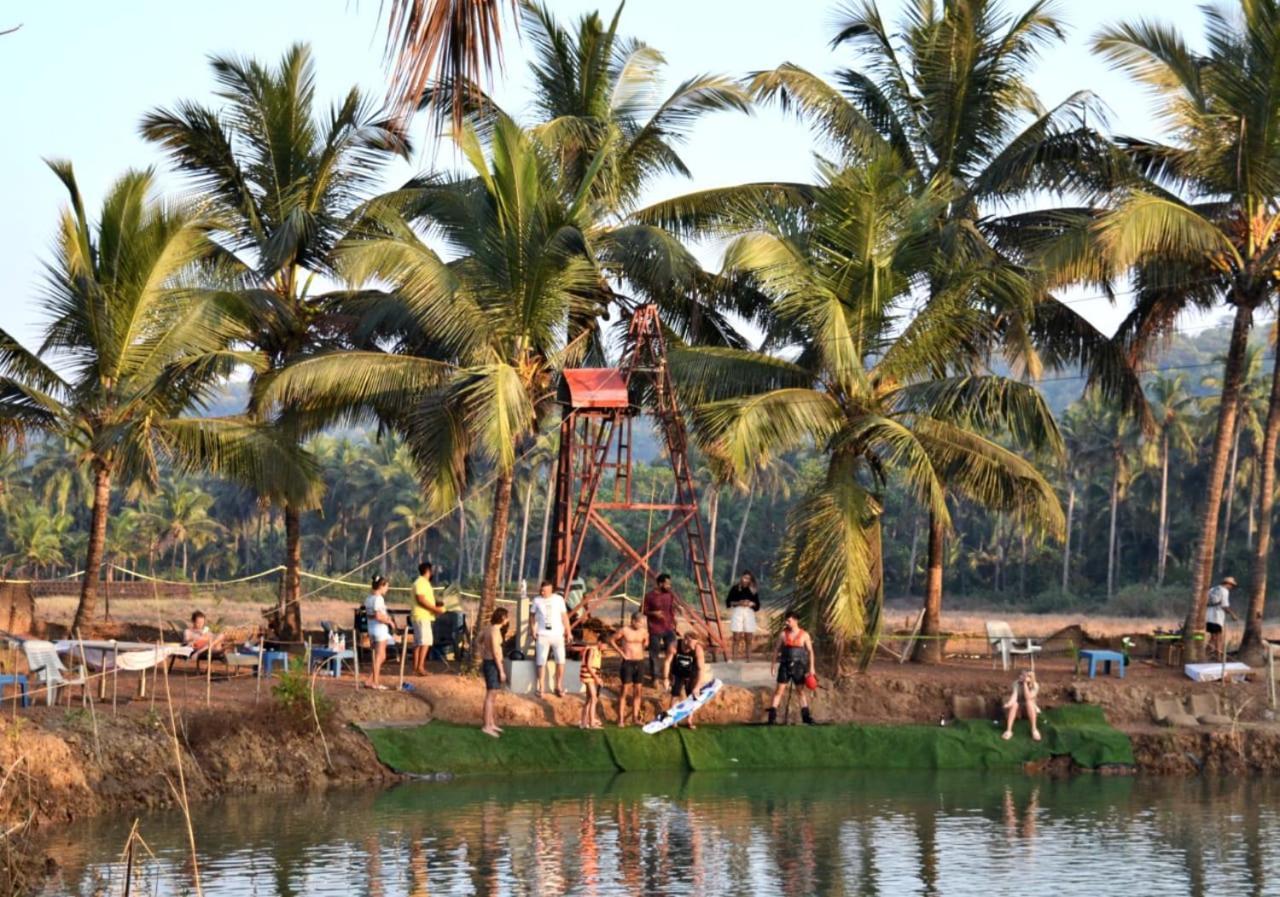 Hotel Wake Park Goa Arambol Exterior foto